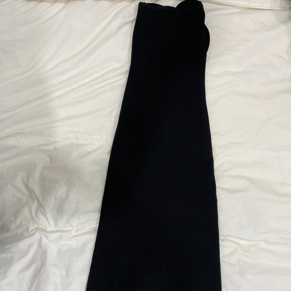 Black maxi bandeu knit dress